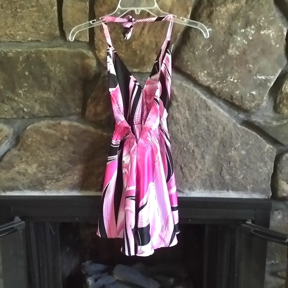 Mandee halter top medium - Picture 3 of 3